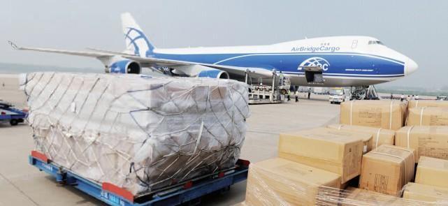 機(jī)場(chǎng)報(bào)關(guān)1.jpg 機(jī)場(chǎng)報(bào)關(guān)1.jpg