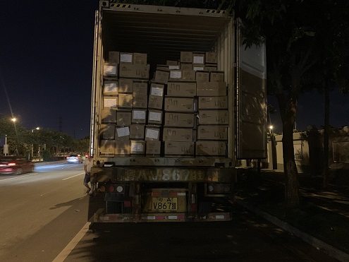 拉桿箱1.jpg 拉桿箱1.jpg