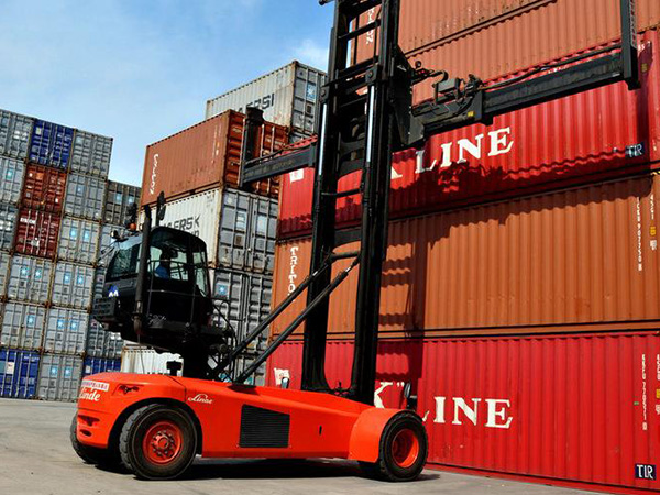 集裝箱貨運(yùn).jpg 集裝箱貨運(yùn).jpg