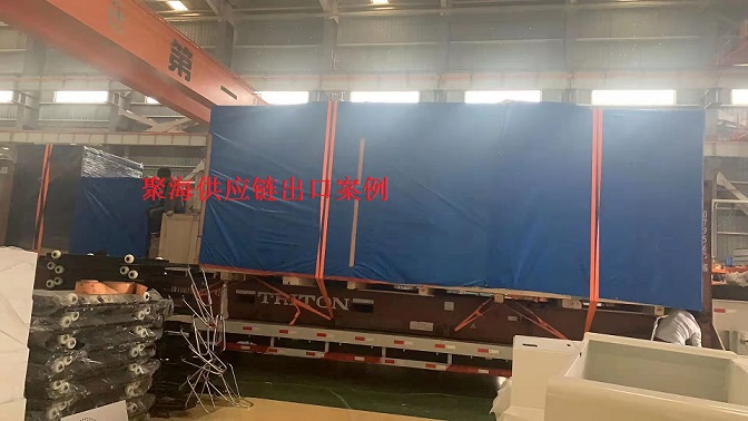 灌裝設(shè)備2.jpg 灌裝設(shè)備2.jpg