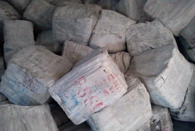 煙膠片清關(guān).jpg 煙膠片清關(guān).jpg