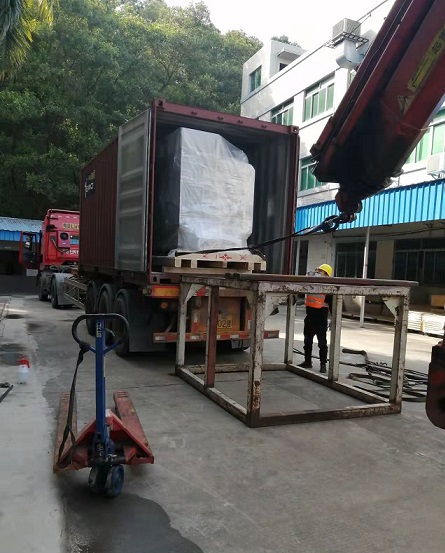 彈簧機.jpg 彈簧機.jpg