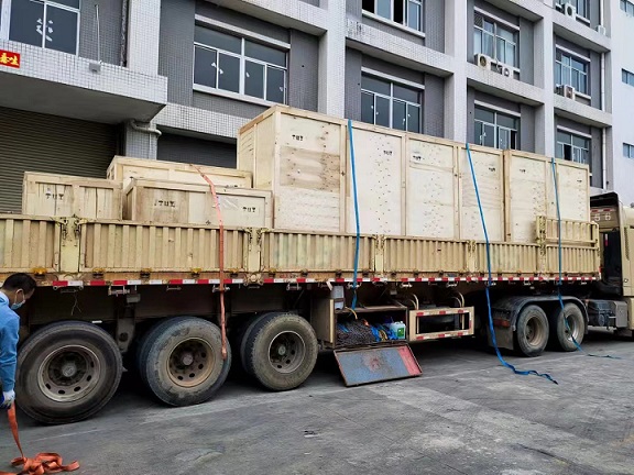 香港清關(guān)3.jpg 香港清關(guān)3.jpg