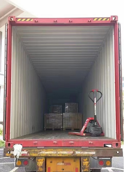 香港碼頭提貨1.jpg 香港碼頭提貨1.jpg