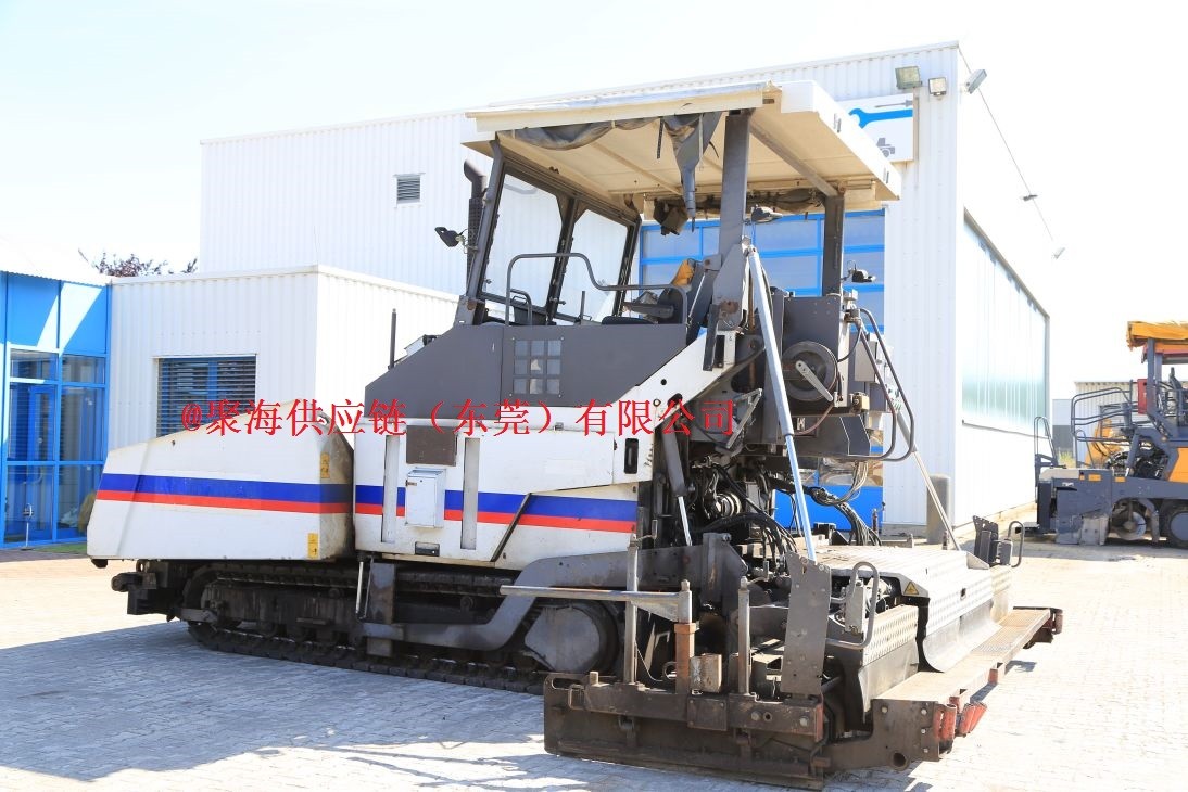 1540260821261527.jpg 攤鋪機1.jpg