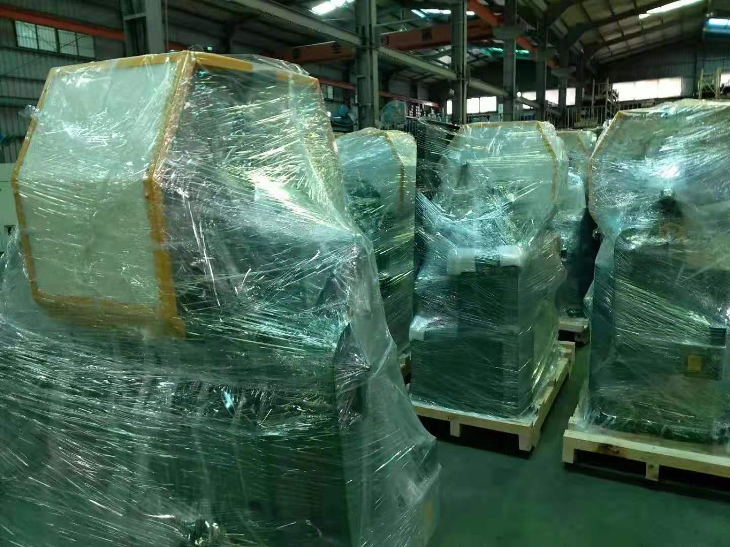 1552637633494897.jpg 自動車床1.jpg