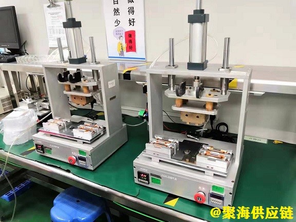 1576217960178268.jpg 點膠設備1.jpg