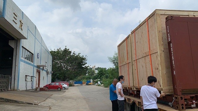 1602216136811521.jpg 精密沖床3.jpg