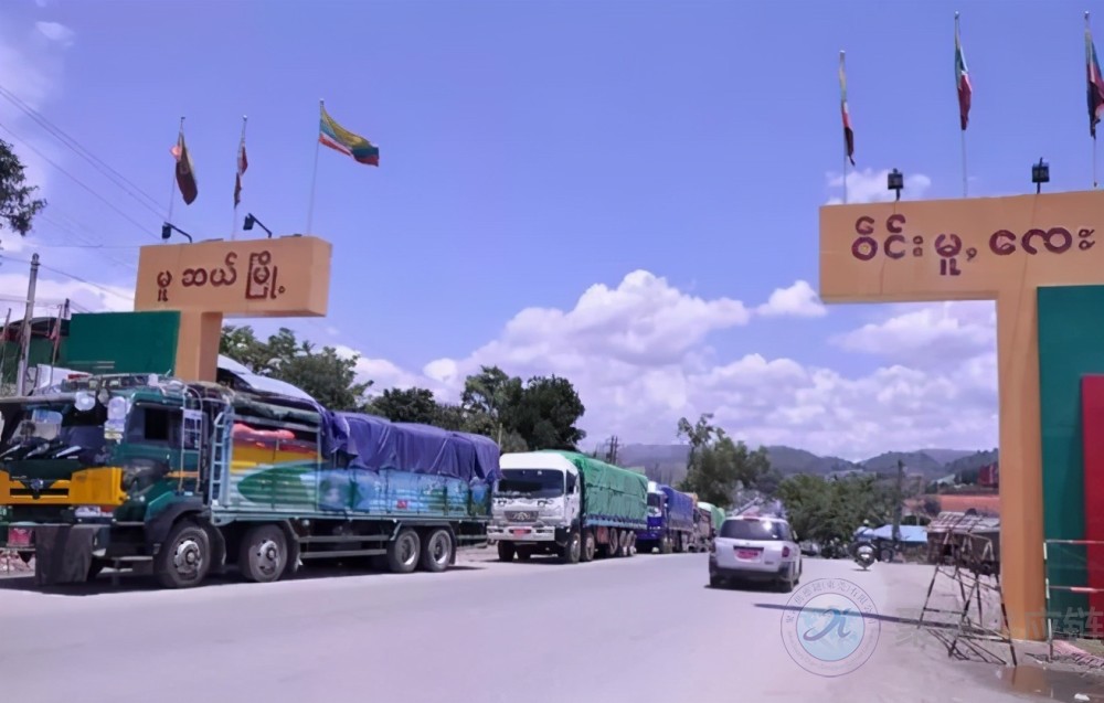 1609832211271831.jpg 瑞麗口岸2.jpg